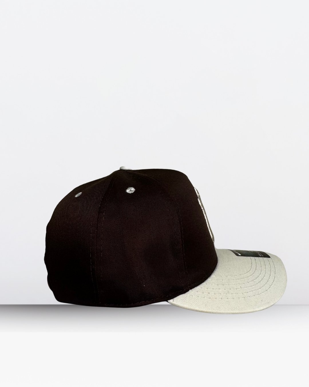 Gorra Beisbolera NY Marrón - Imagen 3